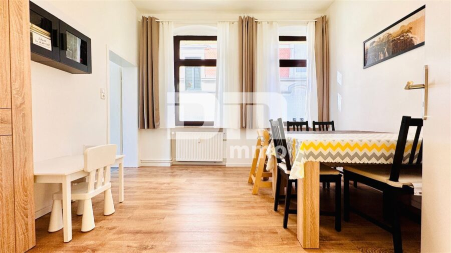 Gründerzeitliches Mehrfamilienhaus mit 8 bis 9 Wohneinheiten, Innenhof + Nebengebäude - WE Hochparterre Esszimmer